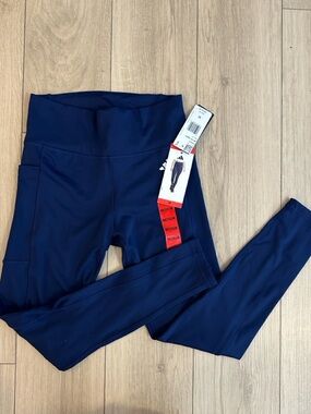 NWT adidas Women’s Dark Blue 7/8 Tight Size Medium
